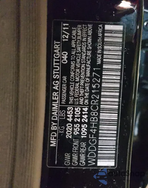 WDDGF4HB8CR215271